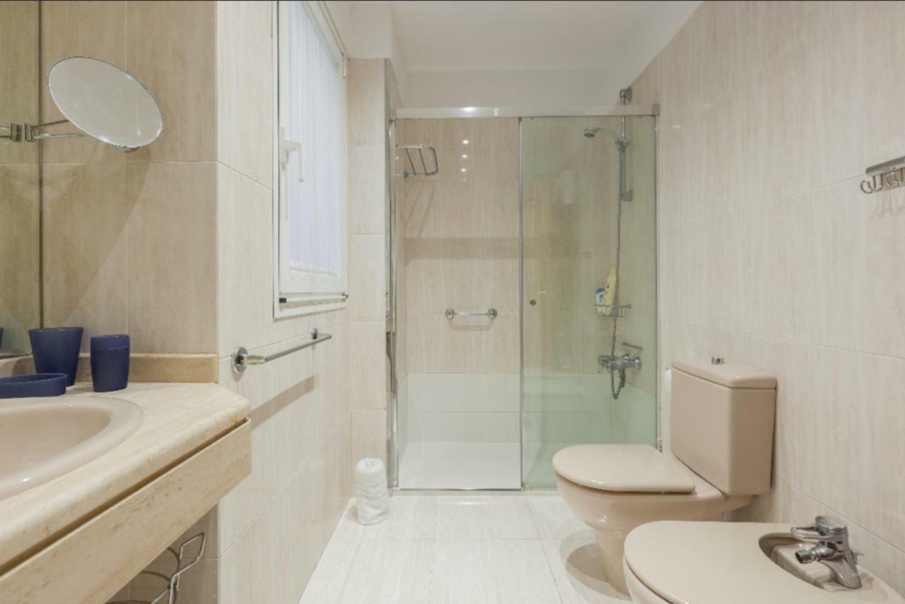 Ondarreta Beach & Terrace Apartment San Sebastian Exterior photo
